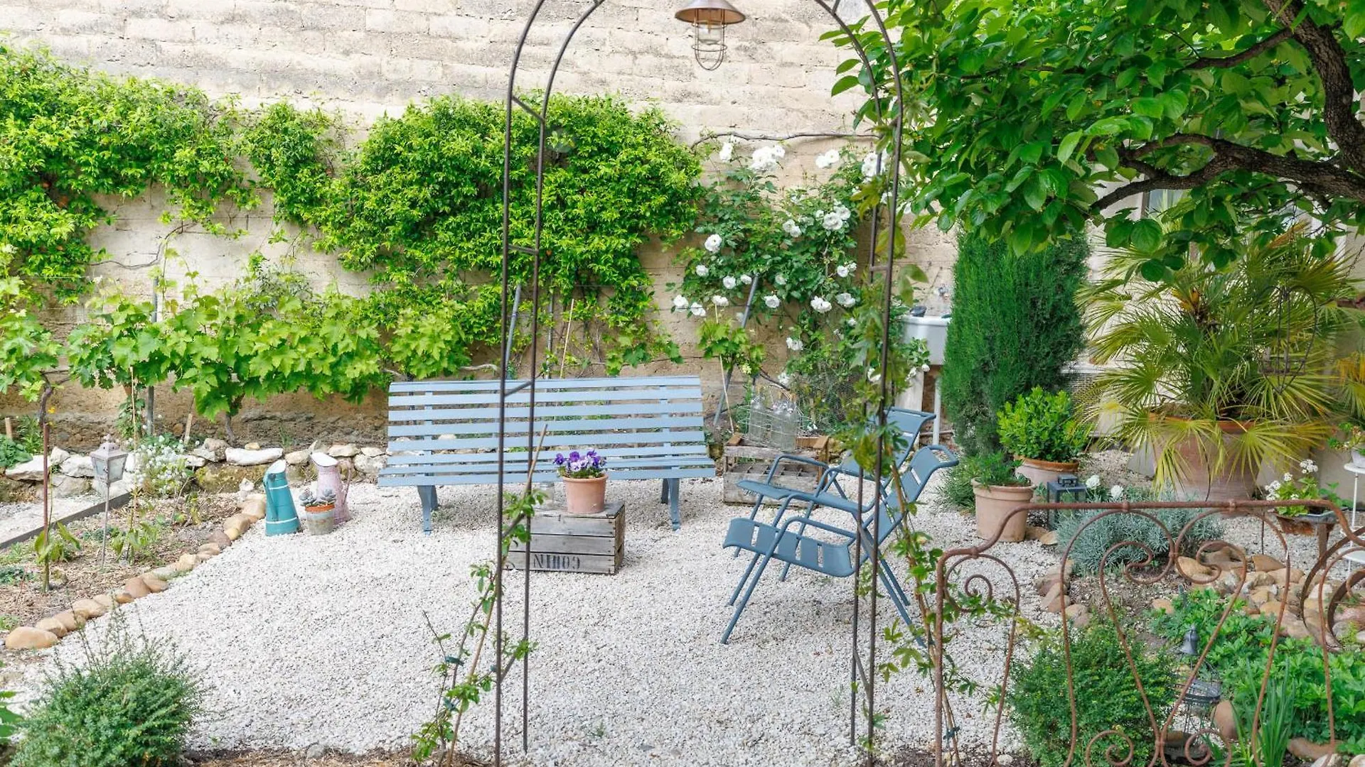 Chambres D'Hotes L'Oreliane En Provence Only Adult Châteauneuf-de-Gadagne